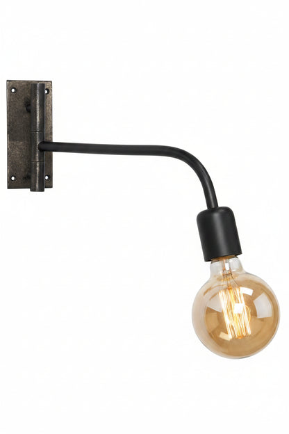 Vägglampa - Base - Beaten Silver