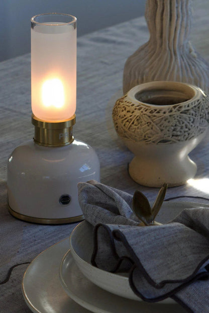Bordslampa - Frida - Vit