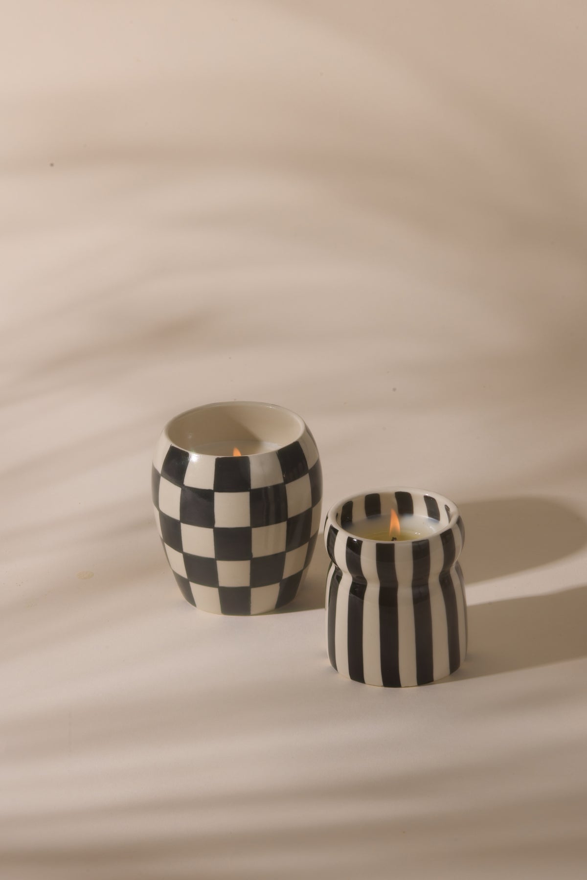 Doftljus - Cabana - Lava Stone - Svart/Vit