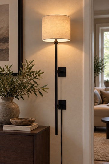 Vägglampa - Rod - Svart