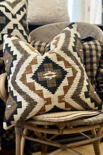 Kuddfodral 50x50cm - Vita - Chestnut